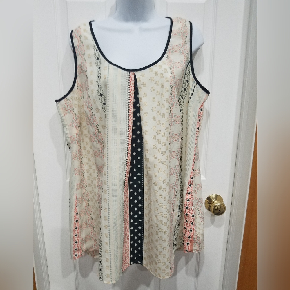 Black Rainn Asymmetrical Cream and Black Tank Top